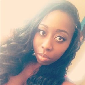 Meet your Posher, Destiny